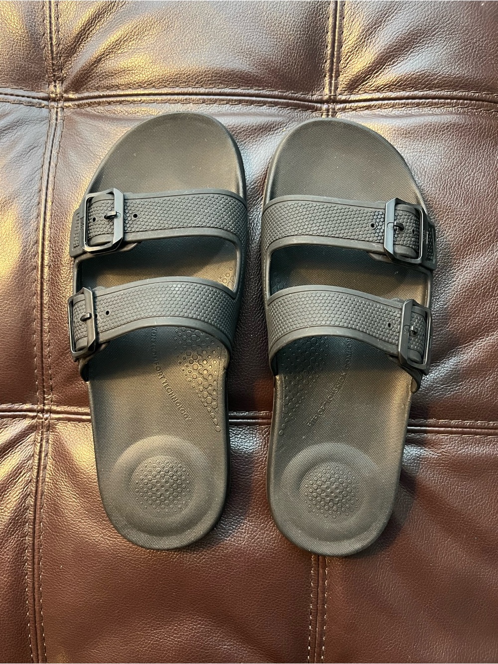 FitFlop IQUSHION Two-Bar Buckle Slides - Women’s Size 10 - Birkenstock Style